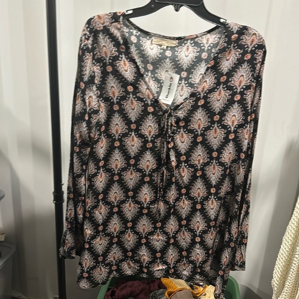Buckle glided blouse